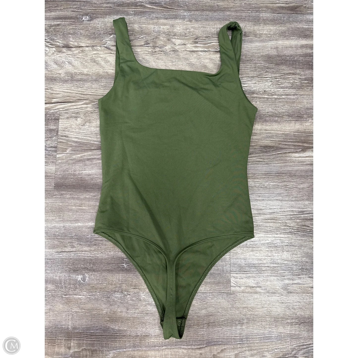Top Sleeveless By Babaton In Green, Size: S