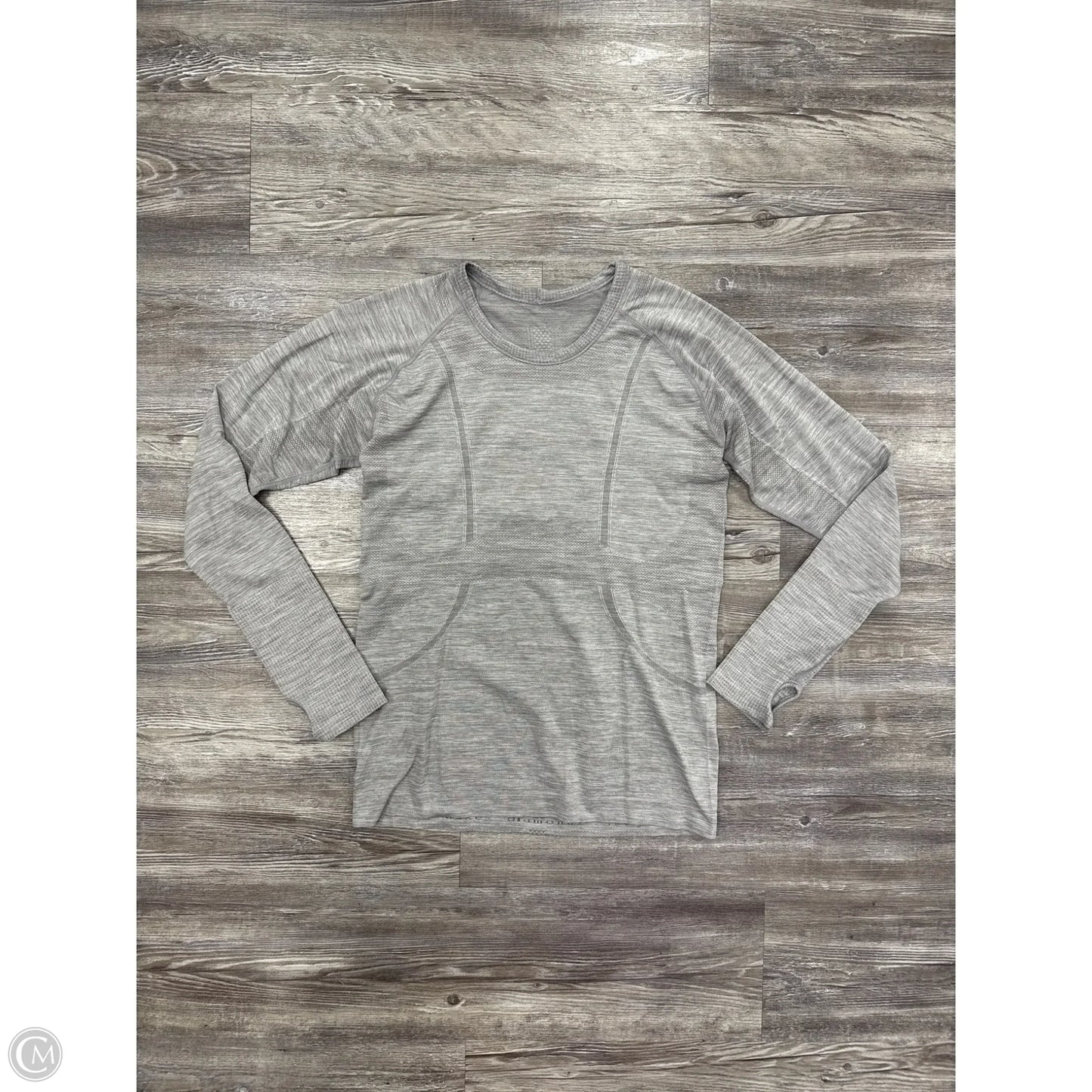 Athletic Top Long Sleeve Crewneck By Lululemon In Grey, Size: 10