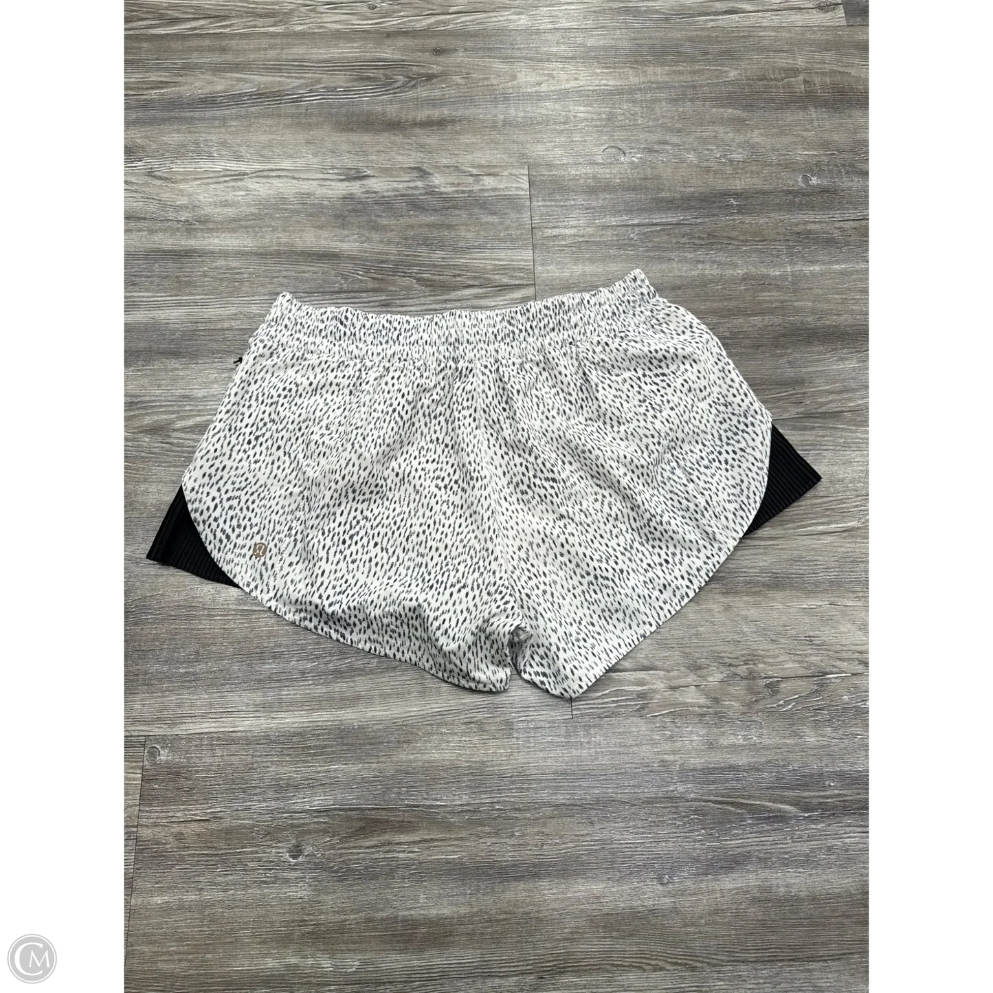Athletic Shorts By Lululemon In Black & Grey, Size: M
