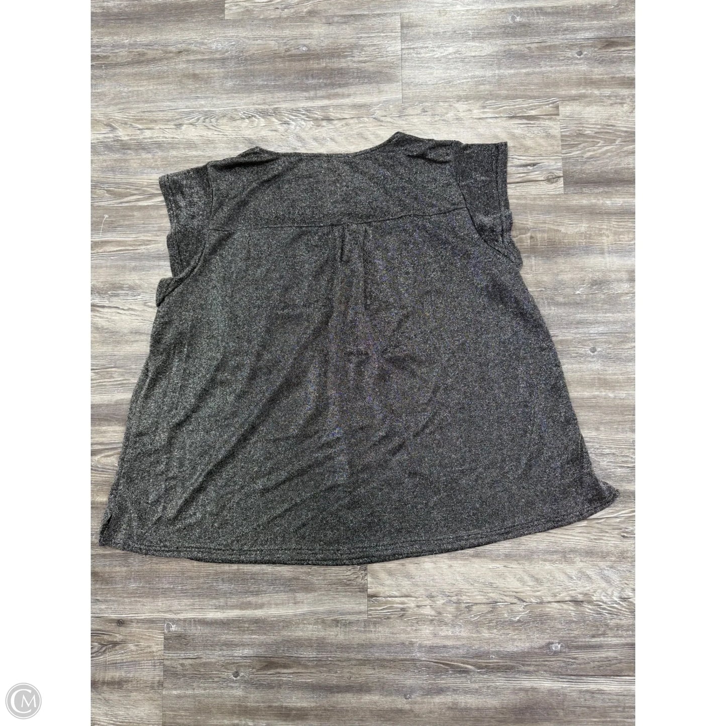 Top Short Sleeve By Savanna Jane In Grey, Size: 3x