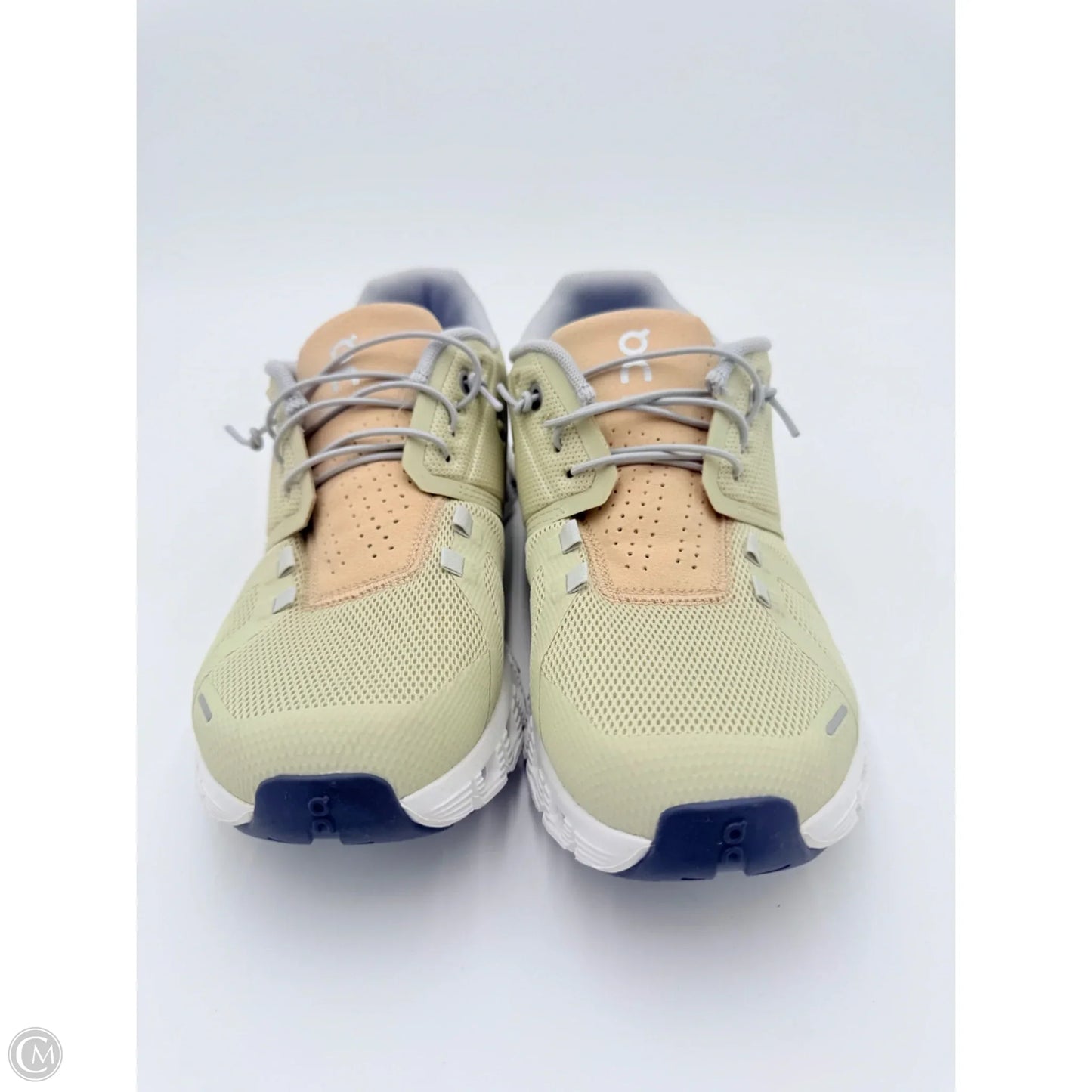 Shoes Athletic By On In Green, Size: 8.5