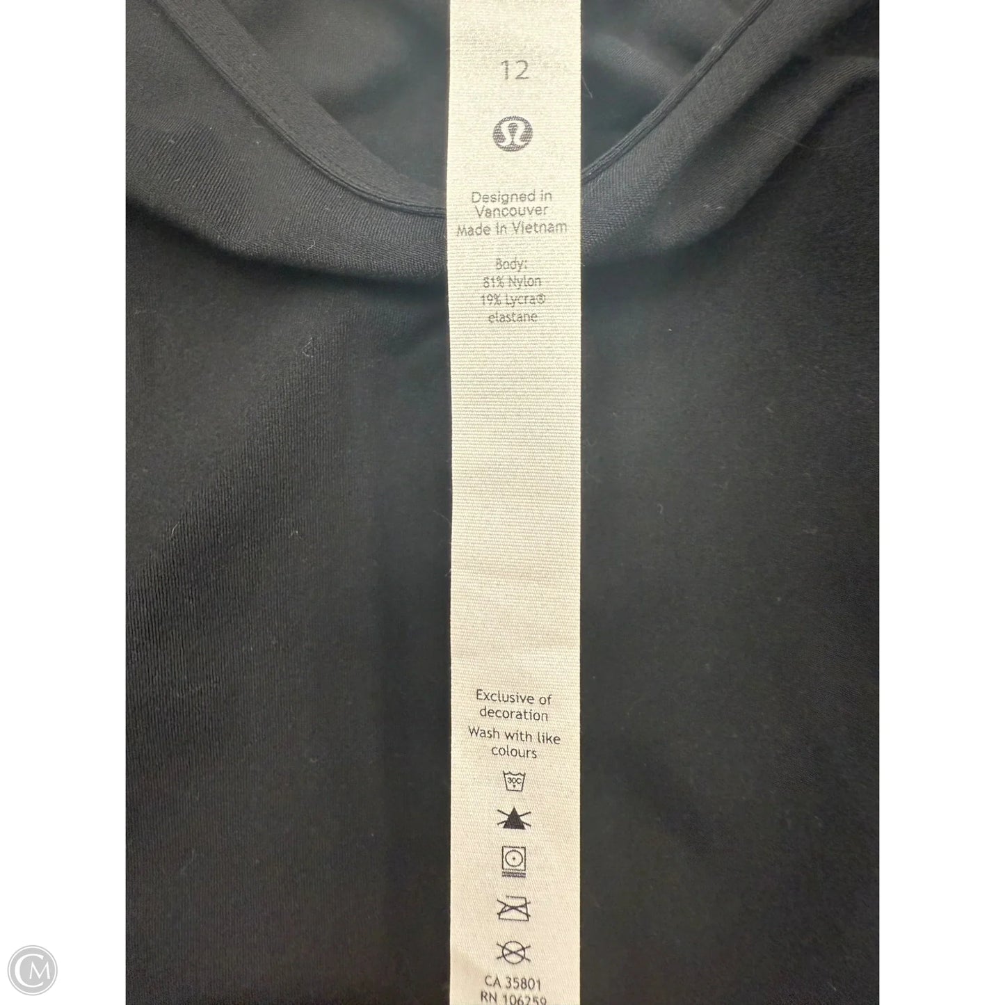 Athletic Top Long Sleeve Crewneck By Lululemon In Black, Size: 12