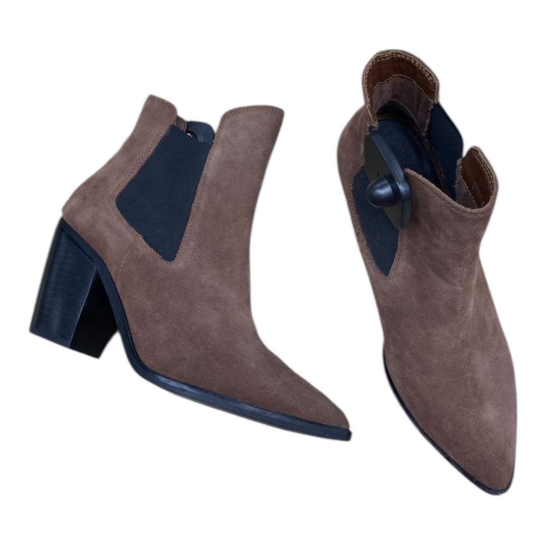 Boots Ankle Heels By Chinese Laundry In Brown, Size:6.5