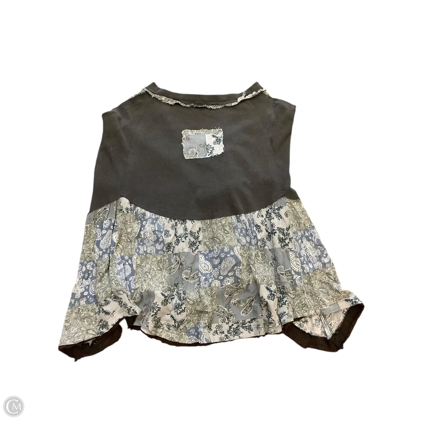 Top Long Sleeve By Pol In Grey, Size: S