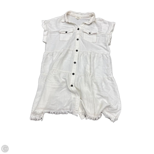 Dress Casual Short By Umgee In White, Size: L