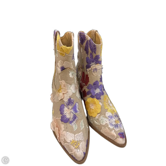 Boots Ankle Heels By Oasis Society In Floral Print, Size: 9