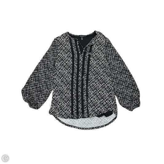 Blouse Long Sleeve By White House Black Market In Black & White, Size: L