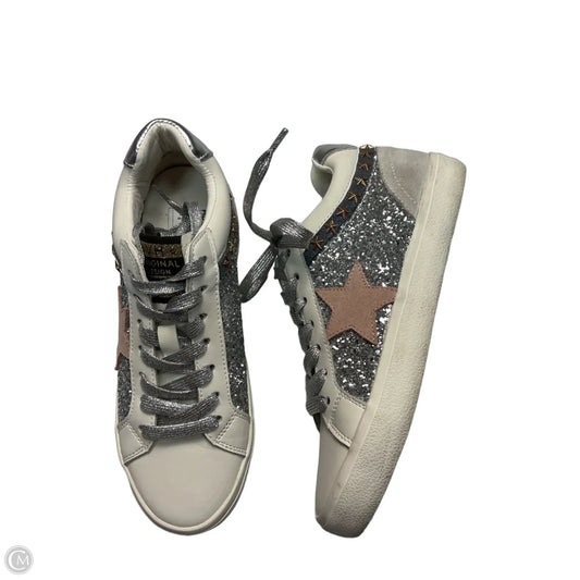 Shoes Athletic By Vintage Havana In Cream & Silver, Size: 8