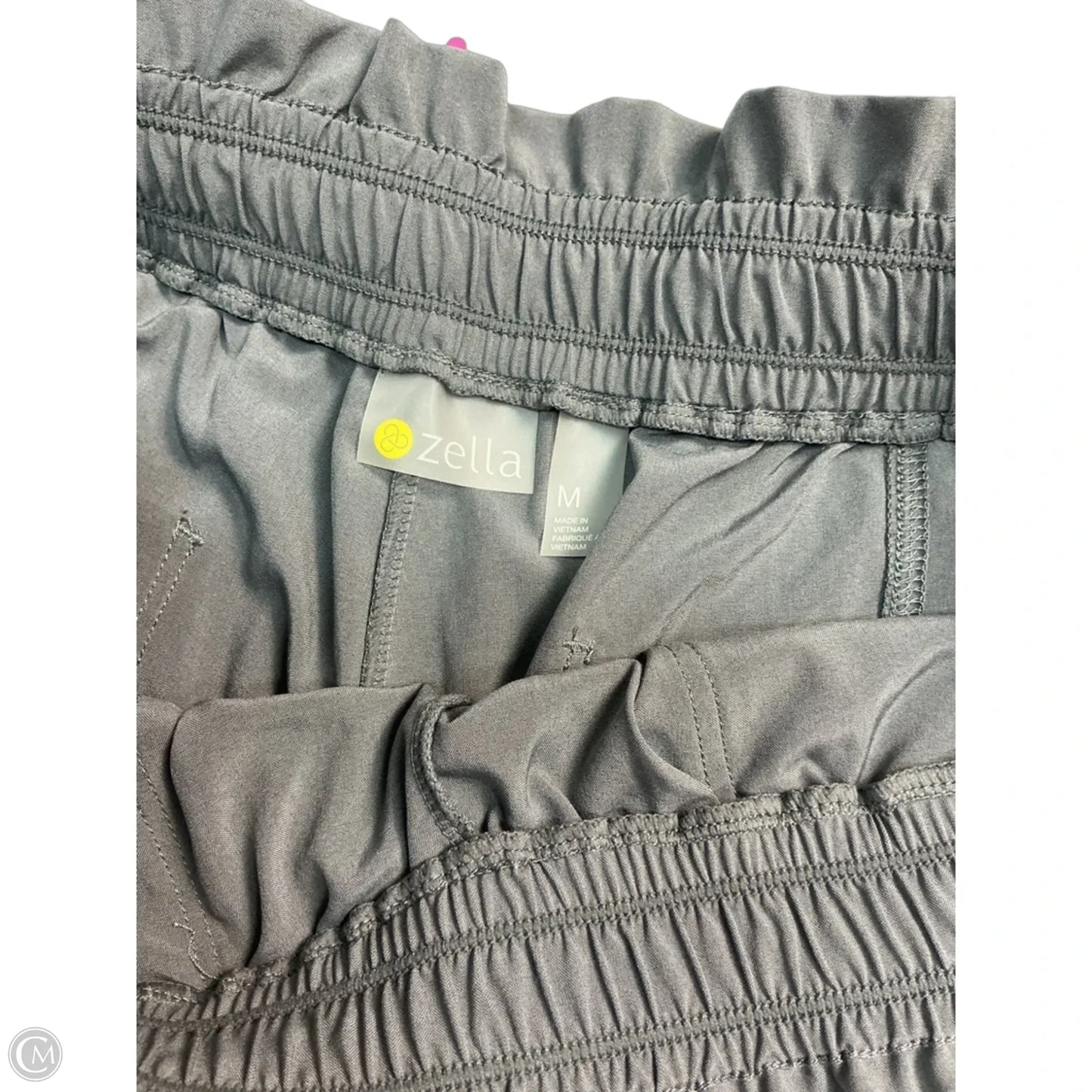 Athletic Shorts By Zella In White, Size: 6