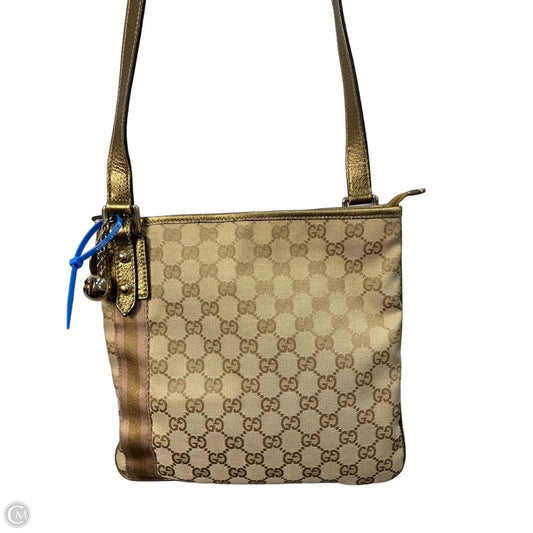 Crossbody Luxury Designer By Gucci, Size: Medium
