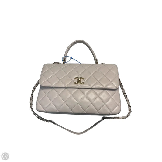 Crossbody Luxury Designer By Chanel, Size: Medium