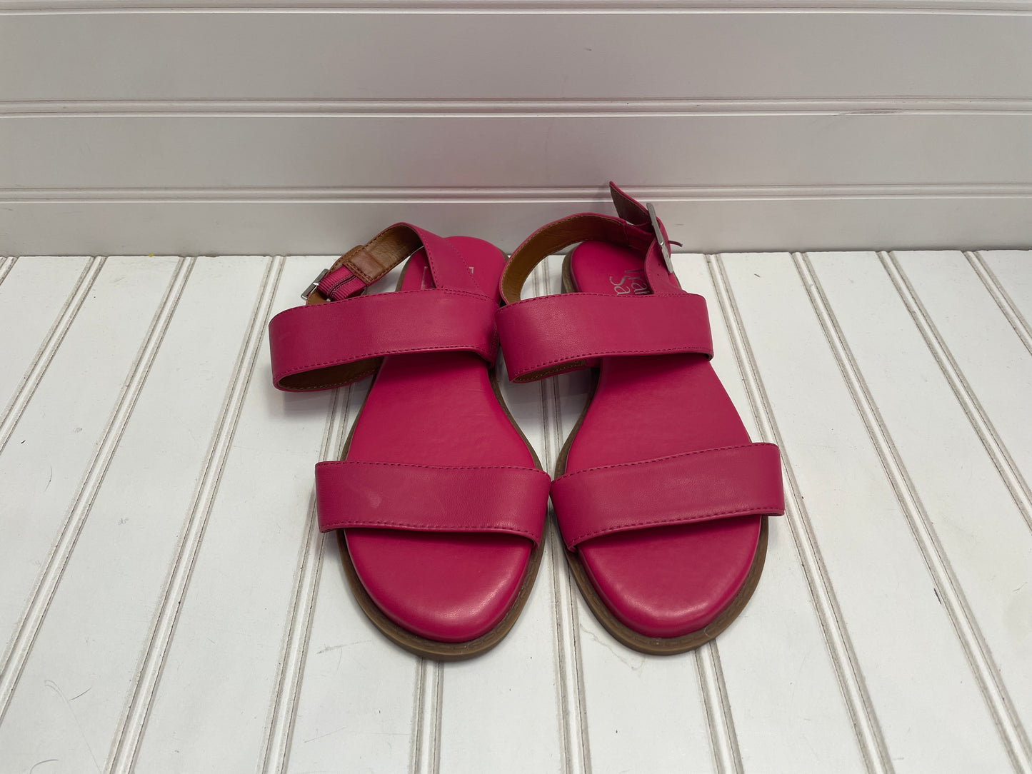 Pink Sandals Flats Franco Sarto, Size 5