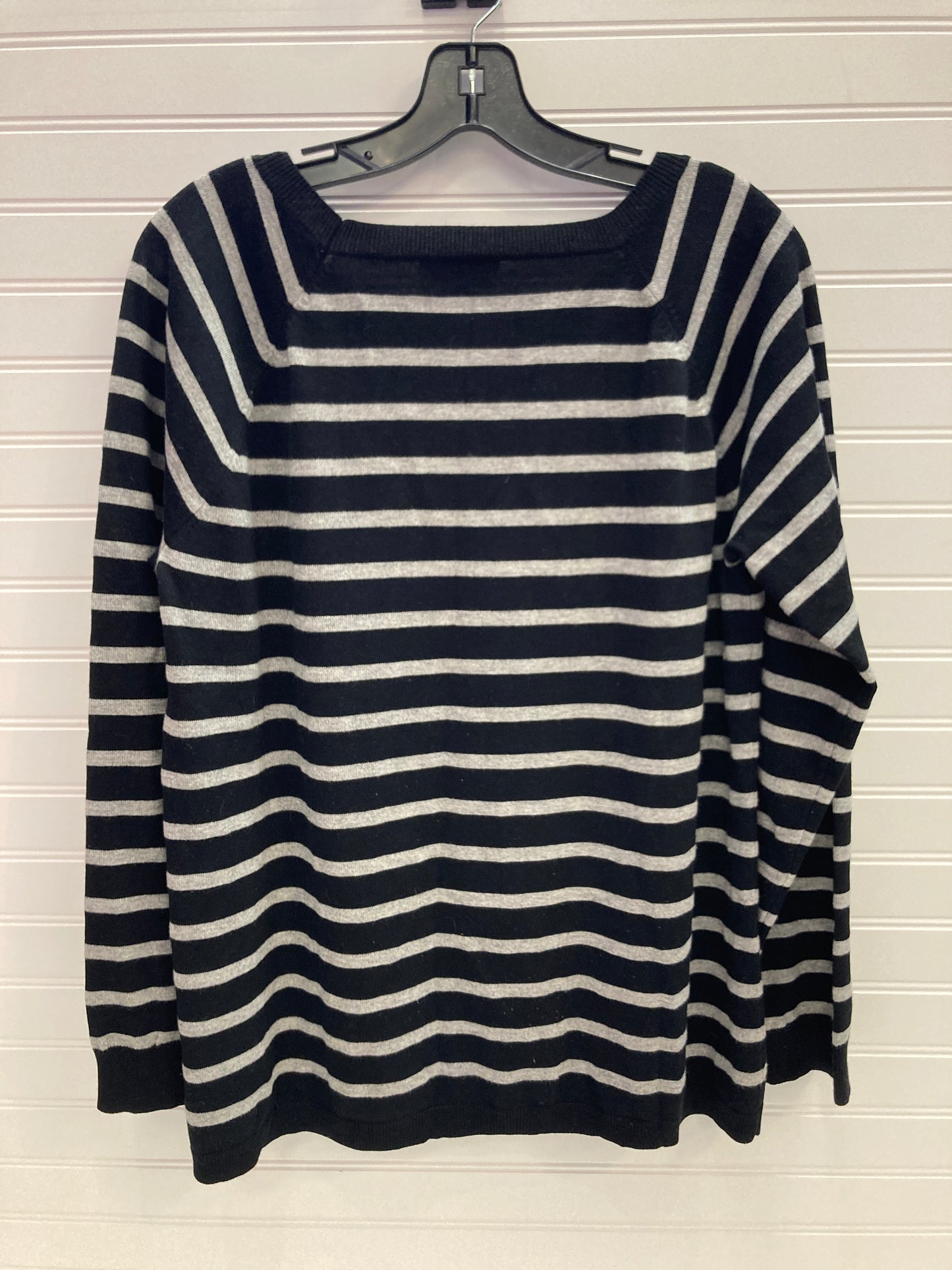 Sweater By Spense In Black & Grey, Size: 2x