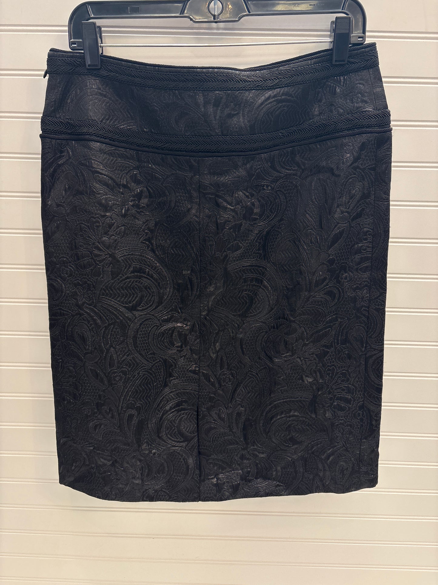 Skirt Midi By Badgley Mischka In Black, Size: 8