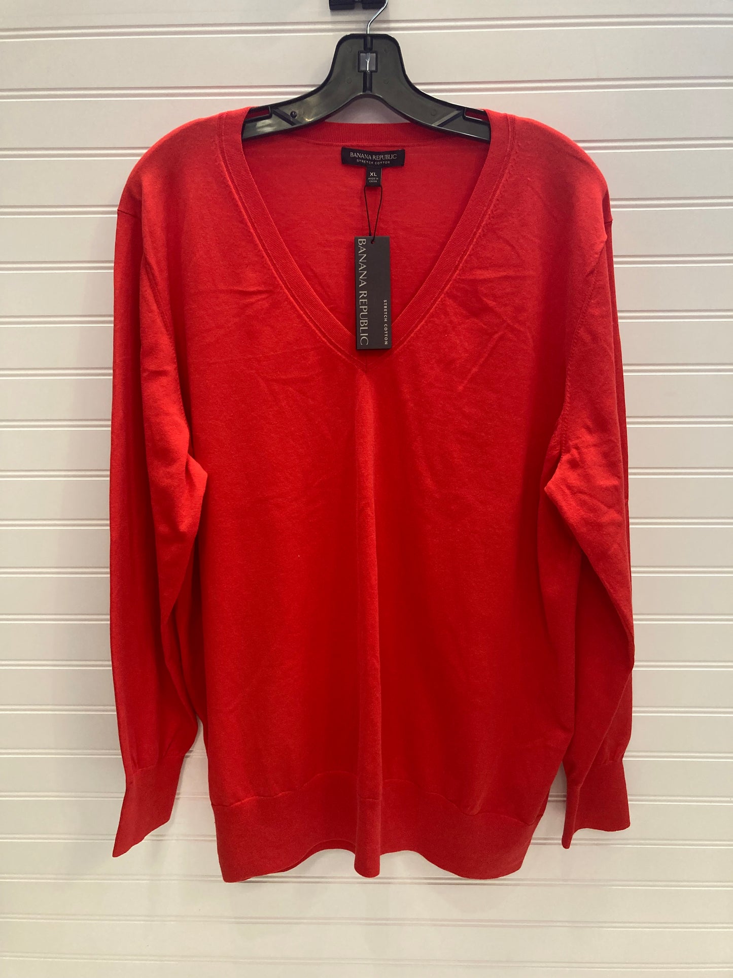 Top Long Sleeve By Banana Republic In Red, Size: Xl