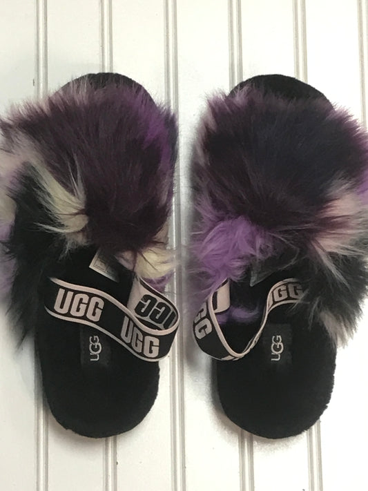 Slippers By Ugg  Size: 8