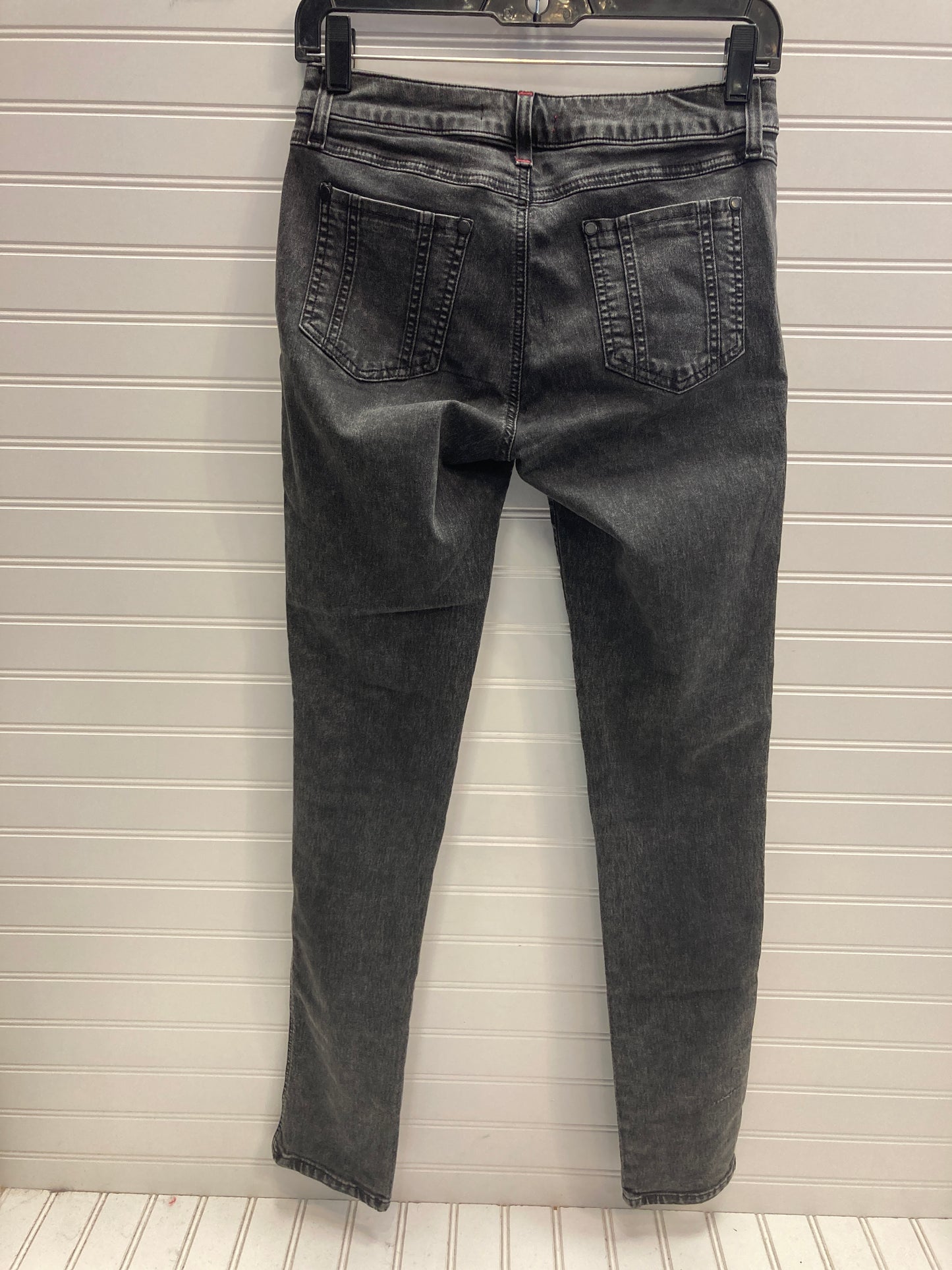 Jeans Skinny By Alice + Olivia In Grey, Size: 6