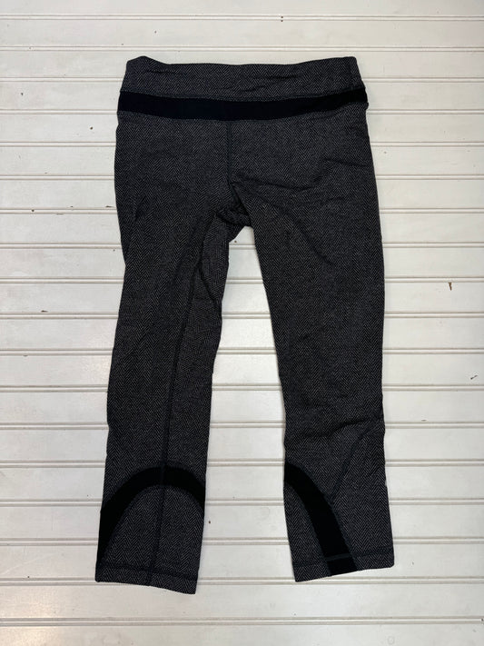 Athletic Leggings Capris By Lululemon In Black & Grey, Size: 6