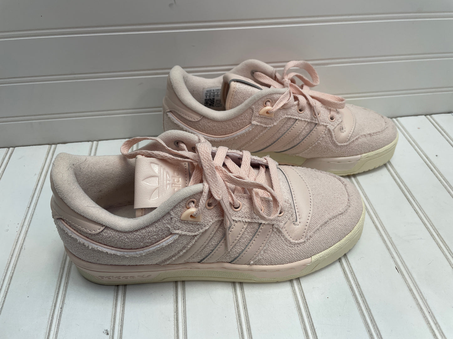 Shoes Sneakers By Adidas In Pink, Size: 8