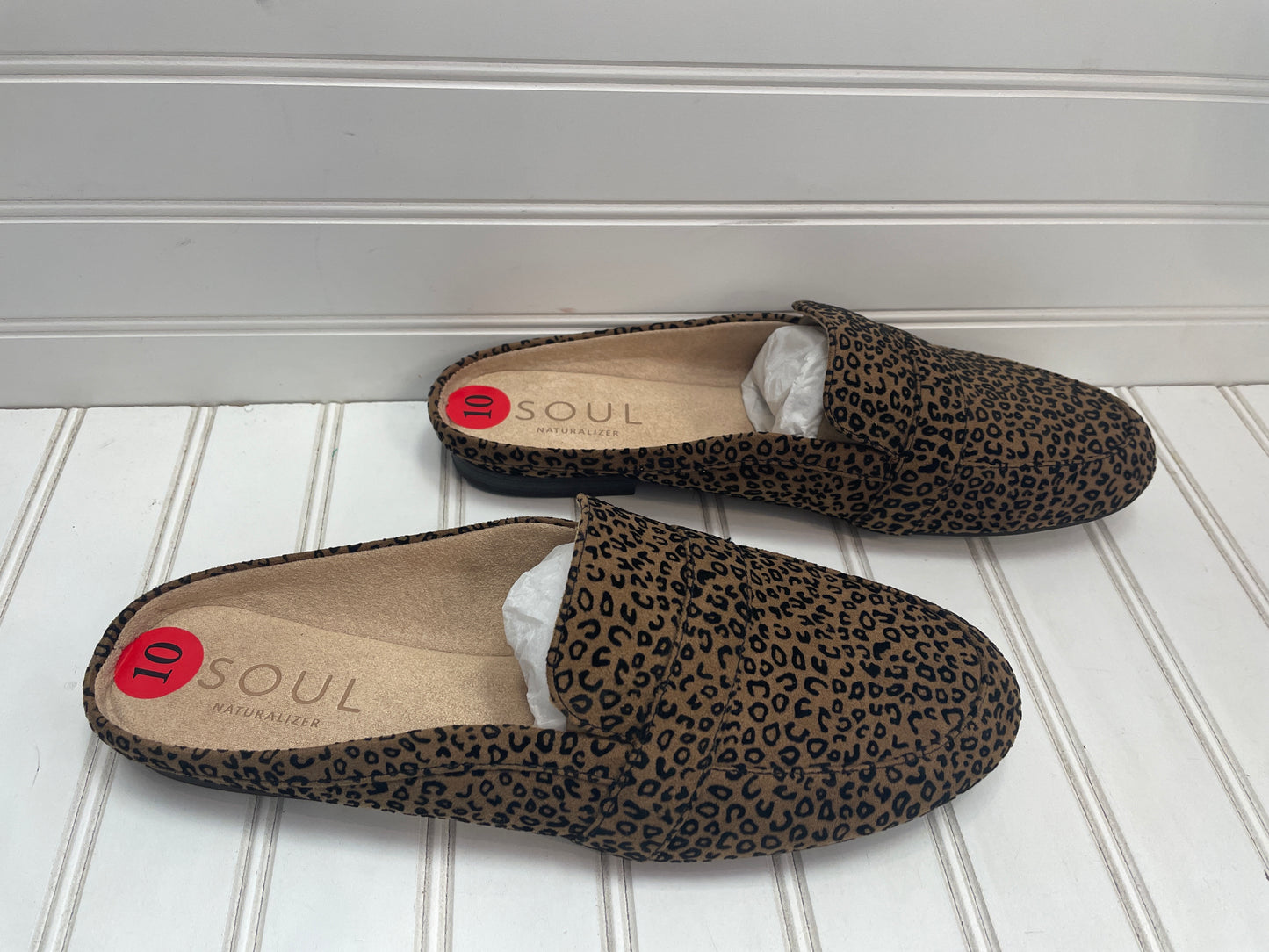 Shoes Flats By Naturalizer In Leopard Print, Size: 10