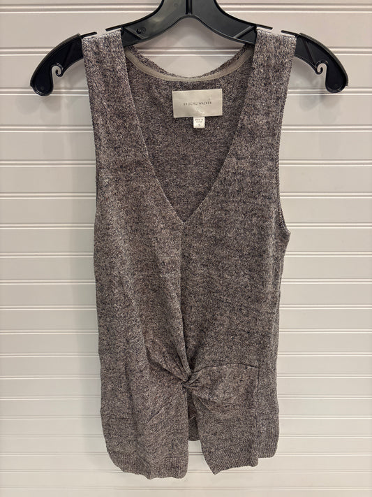 Top Sleeveless By Brochu Walker In Grey, Size: S