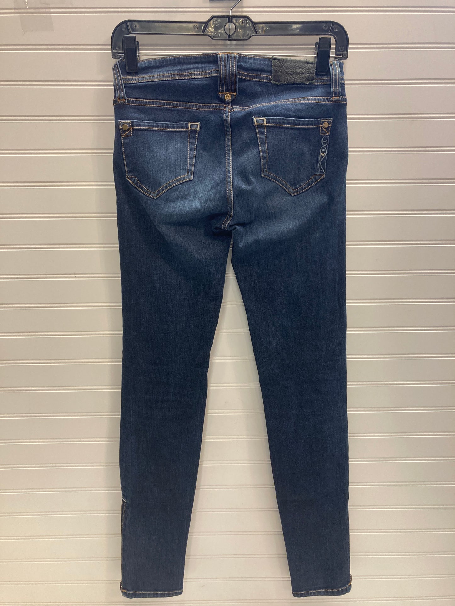 Jeans Skinny By Genetic Denim In Blue Denim, Size: 2