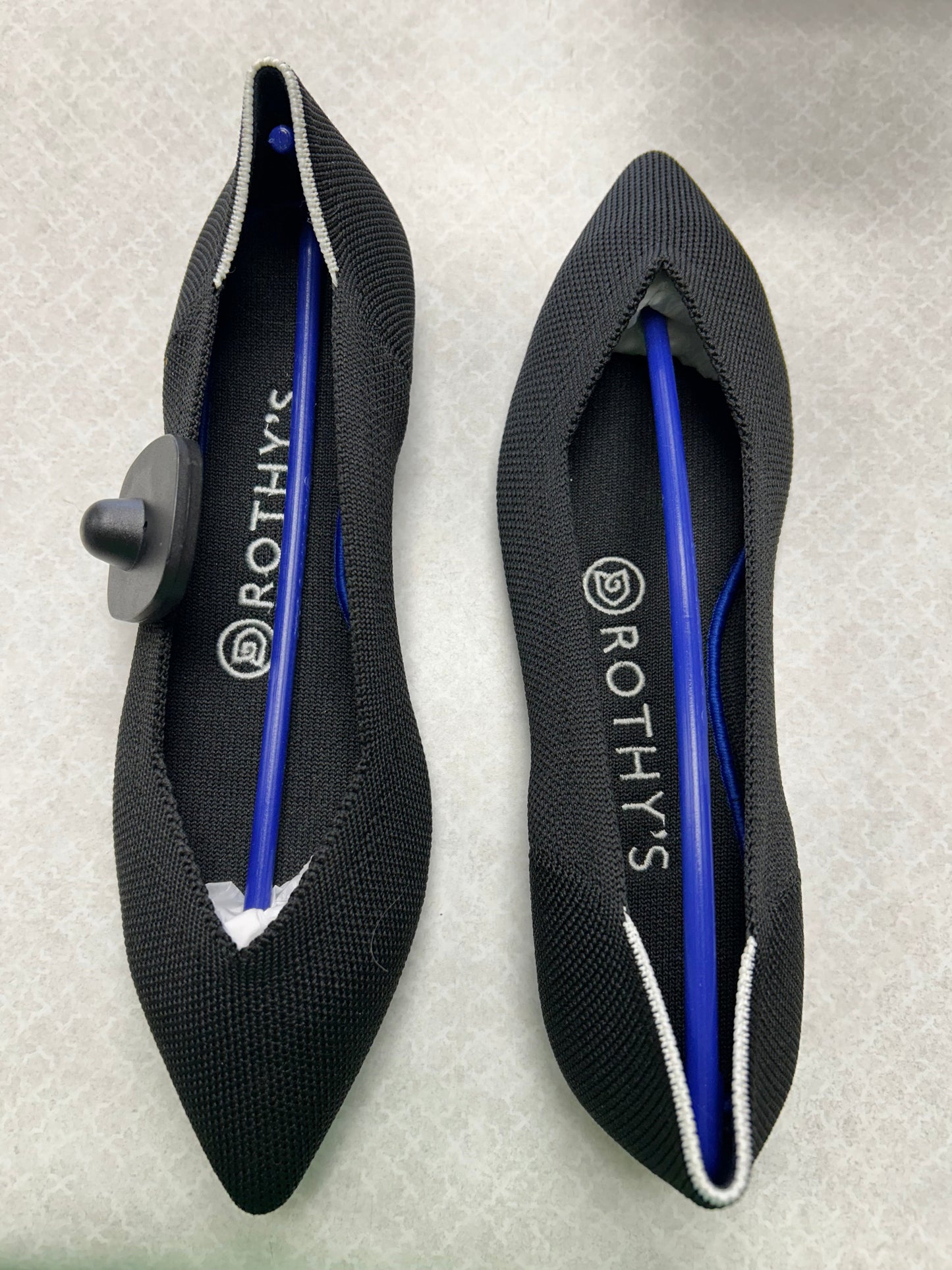 Shoes Flats By Rothys In Black, Size:6.5