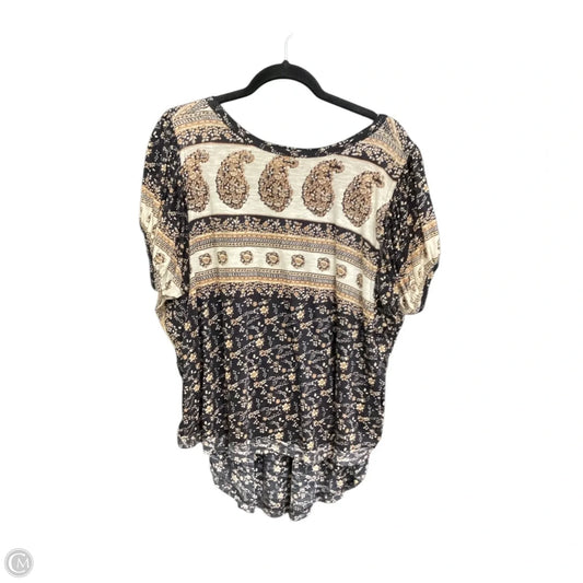 Top Short Sleeve By Free People In Multi-colored, Size: M