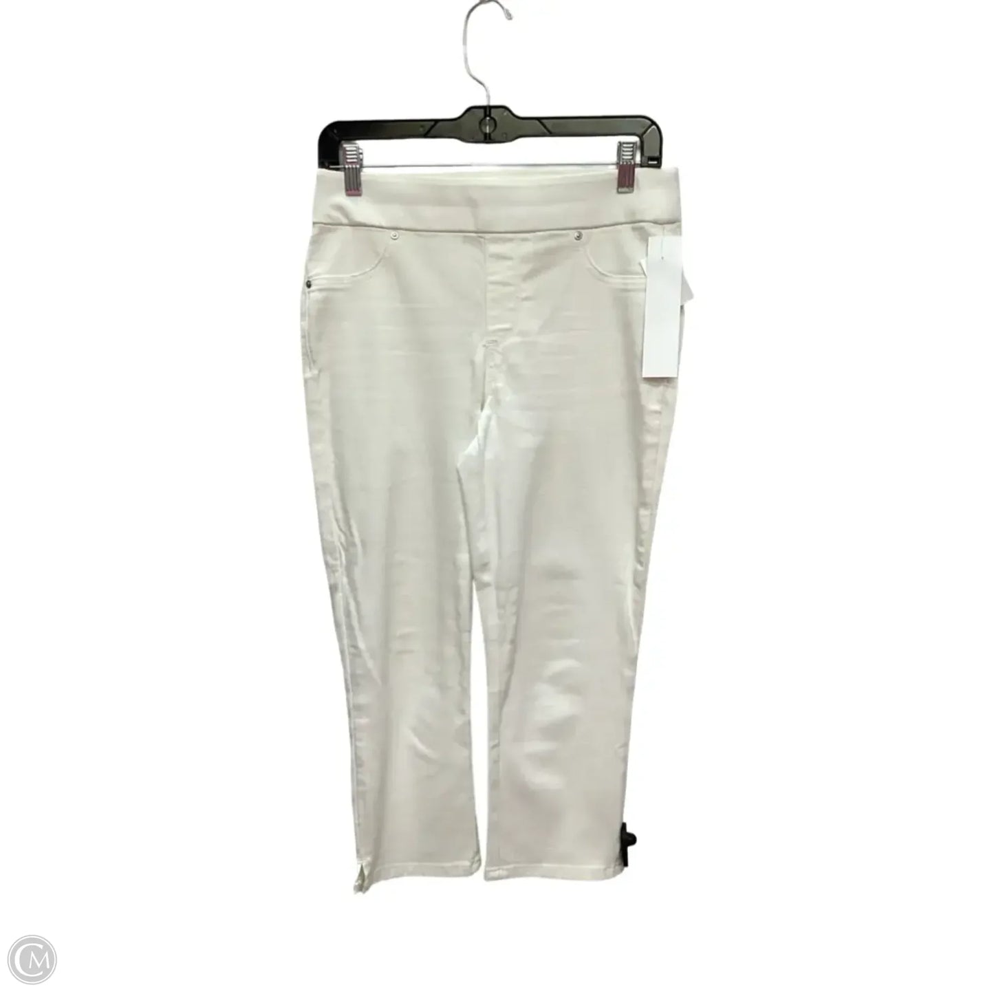Jeans Cropped By Chicos In White Denim, Size: 2