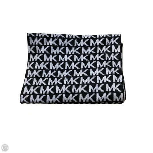 Scarf Winter By Michael By Michael Kors In Black
