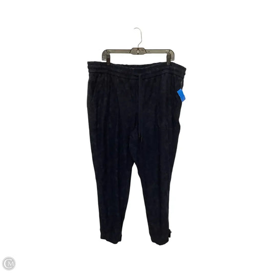 Athletic Pants By Athleta In Camouflage Print, Size: 20