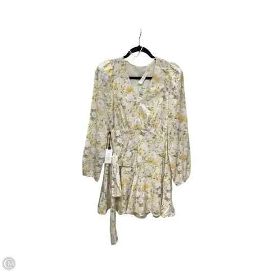 Designer Dress Casual Short By Astr In Floral Print, Size: S