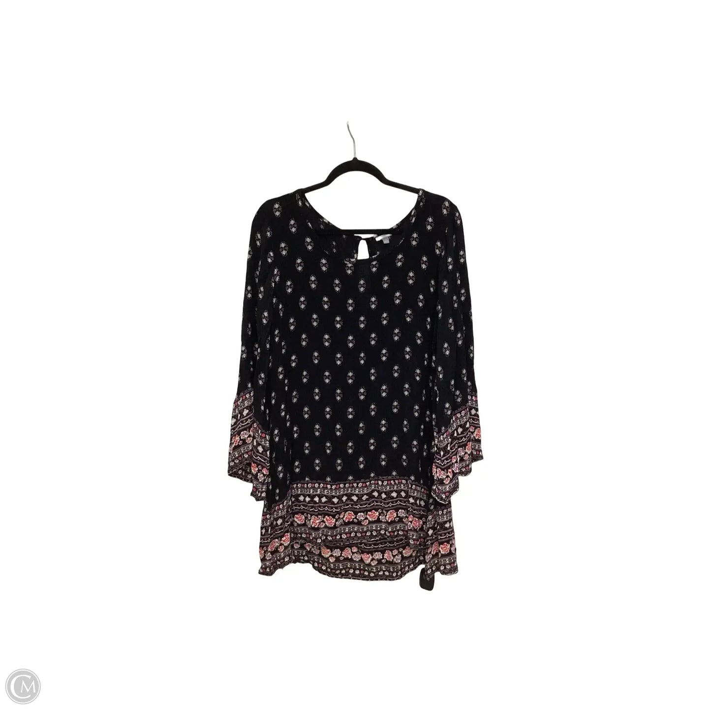 Dress Casual Short By Charlotte Russe In Black, Size: M