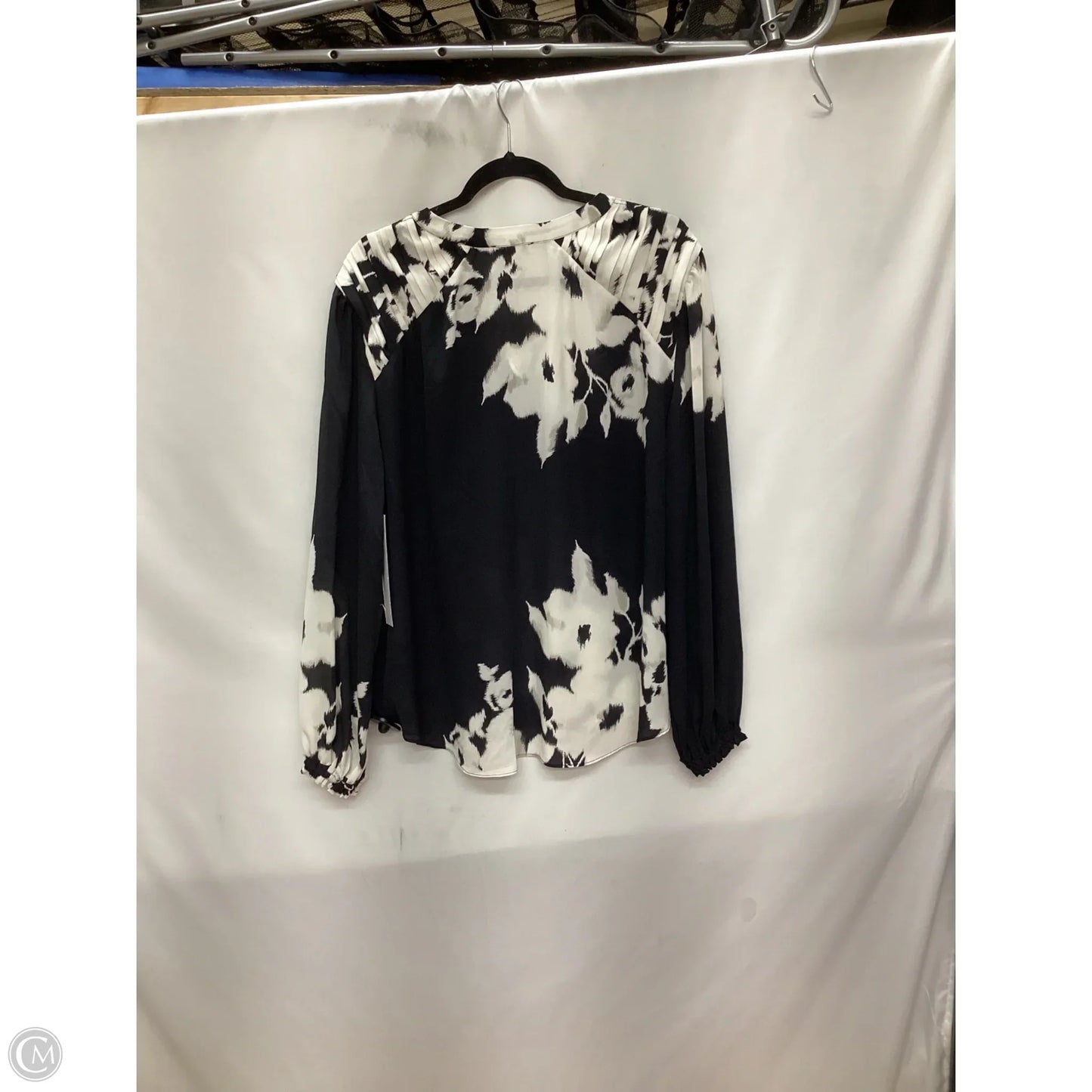 Blouse Long Sleeve By Chicos In Black, Size: Xl