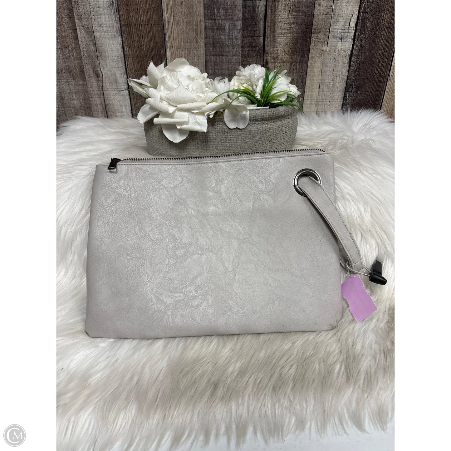 Handbag By Cmf, Size: Medium