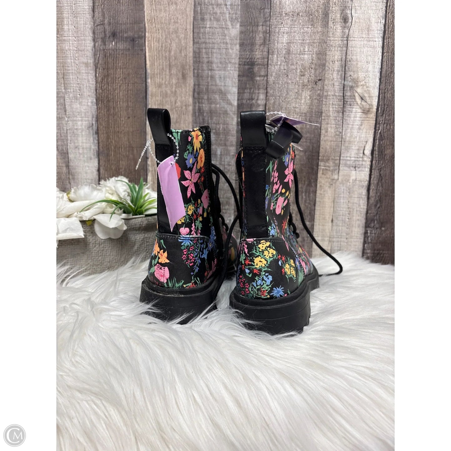 Boots Combat By No Boundaries In Floral Print, Size: 6