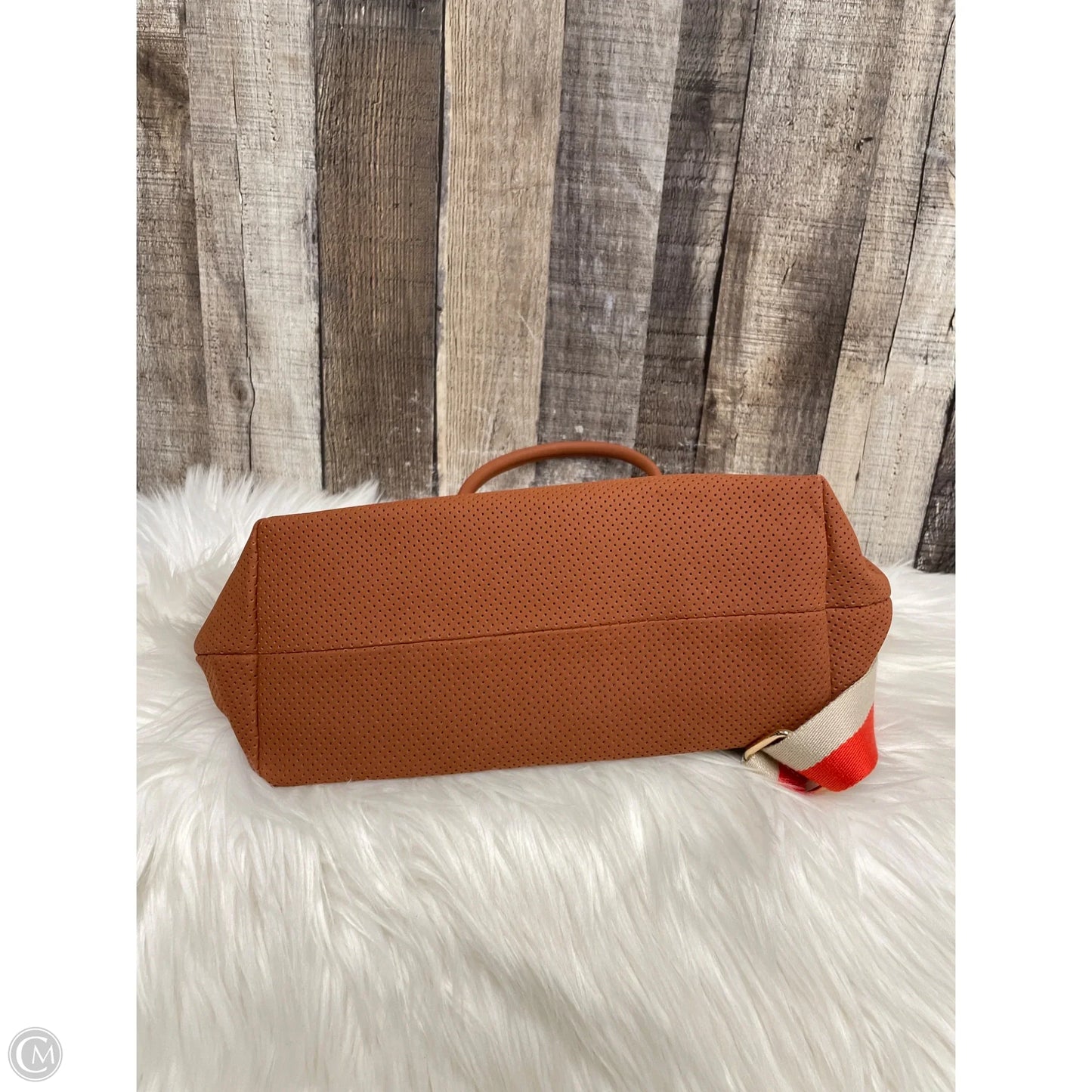 Crossbody By Universal Thread, Size: Medium