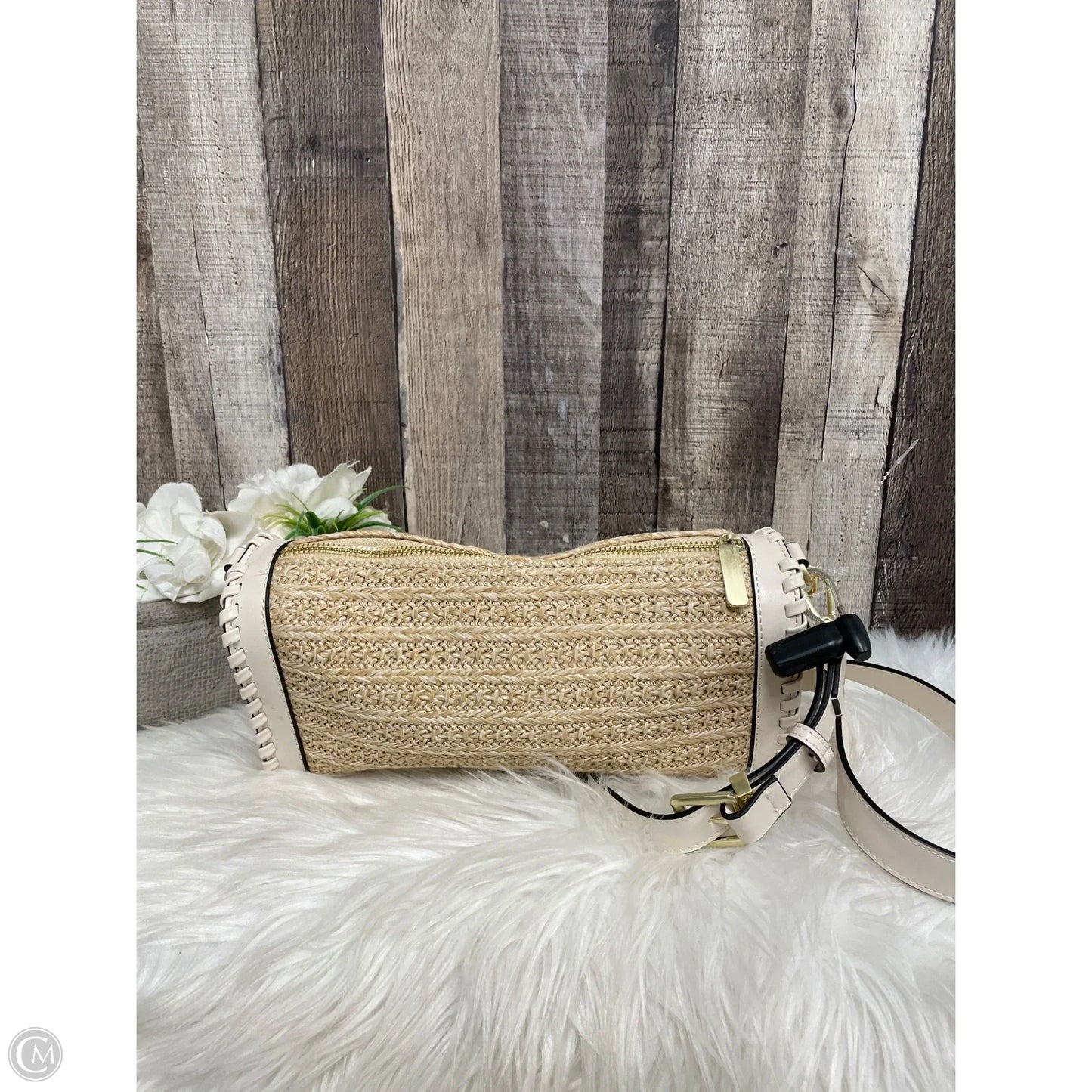 Crossbody By Cmf, Size: Medium