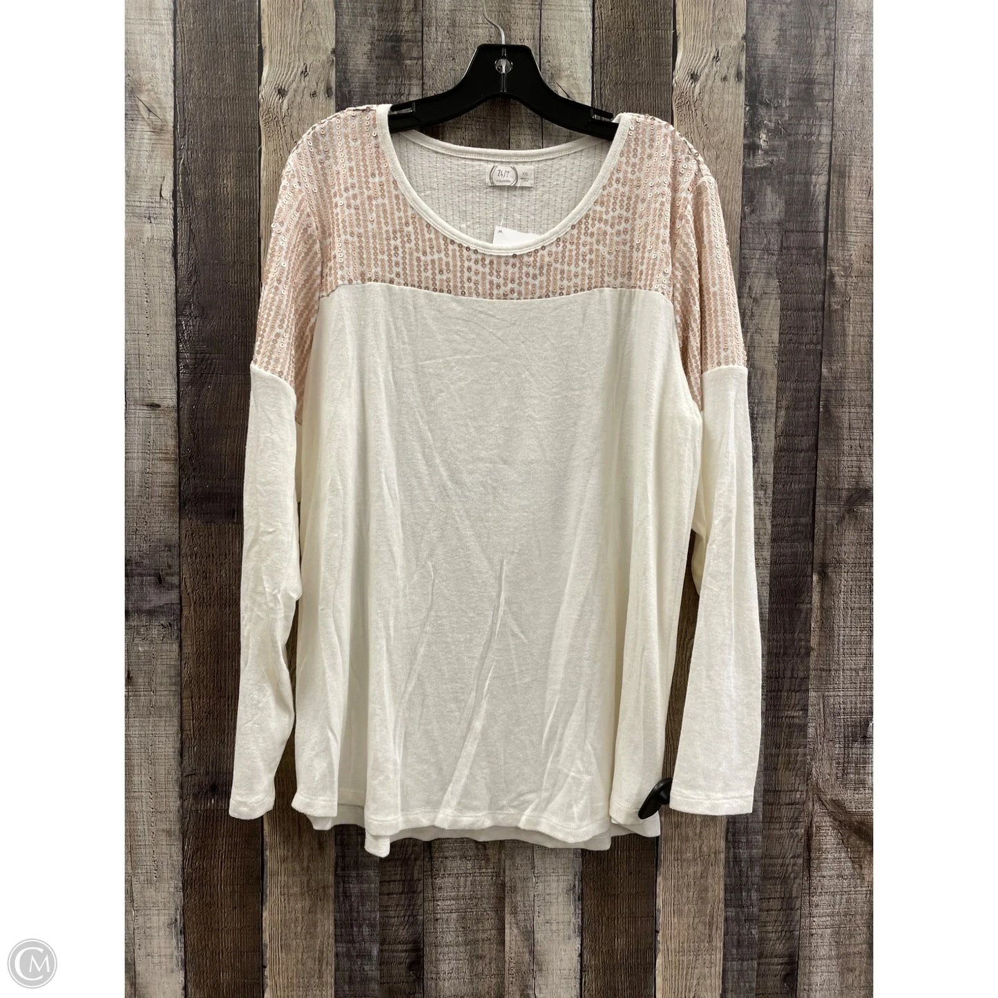 Top Long Sleeve By Maurices In Cream, Size: Xxl