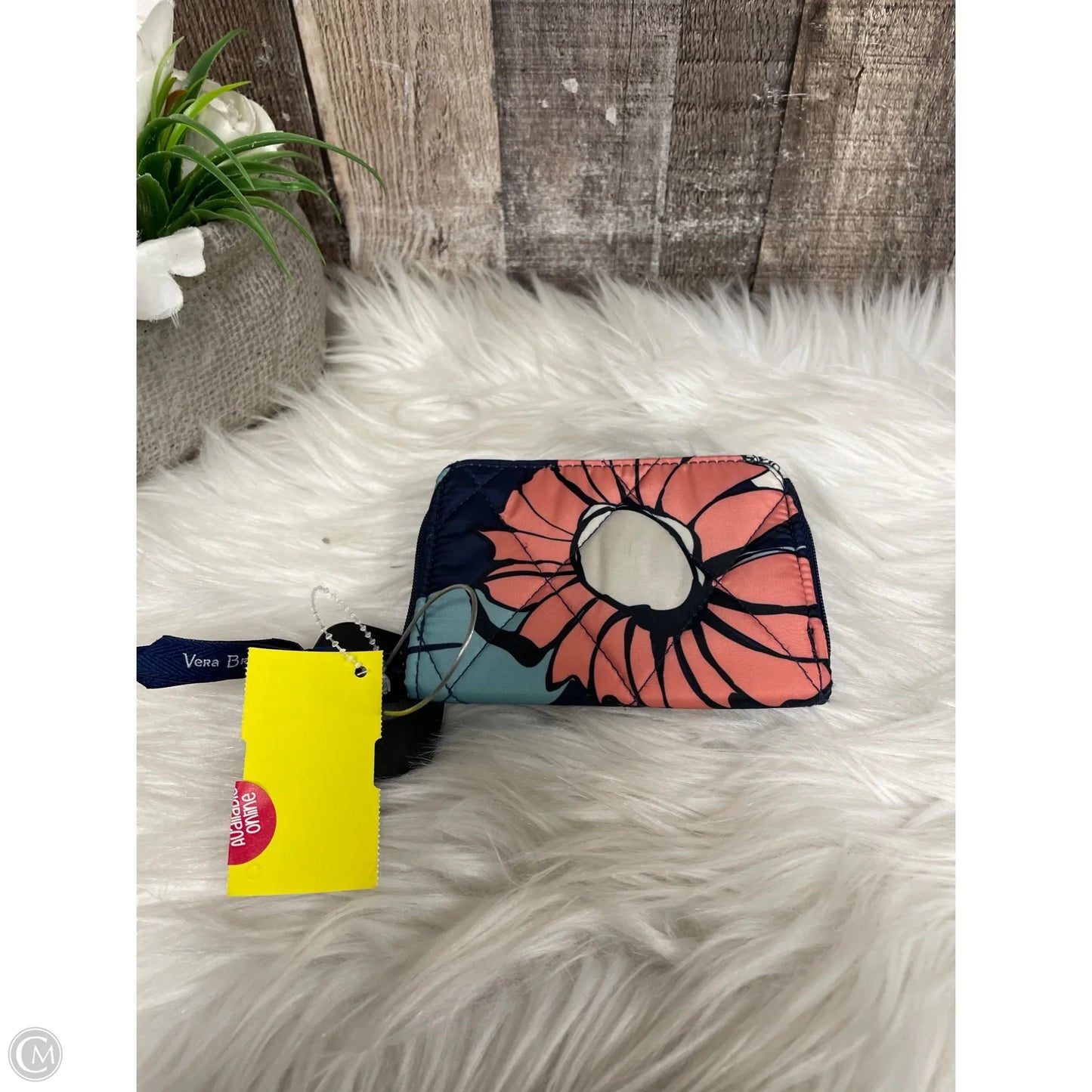 Wallet By Vera Bradley, Size: Medium