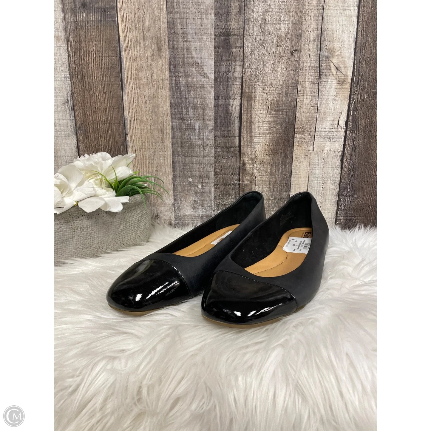 Shoes Flats By Born In Black, Size: 11