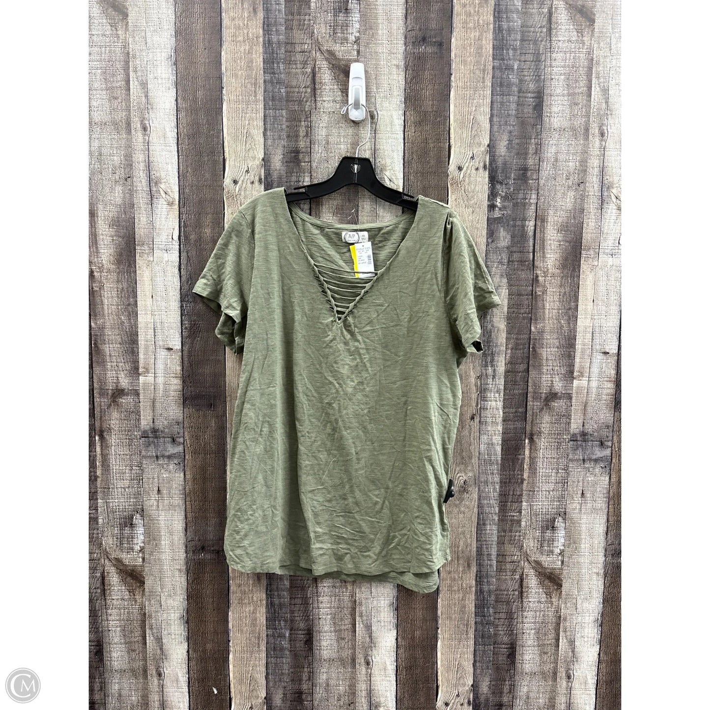 Top Short Sleeve By Maurices In Green, Size: Xxl