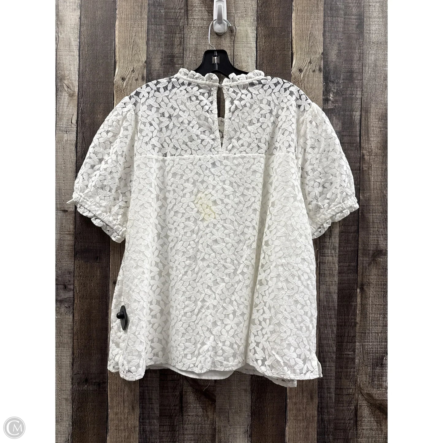 Top Short Sleeve By Cece In White, Size: Xxl