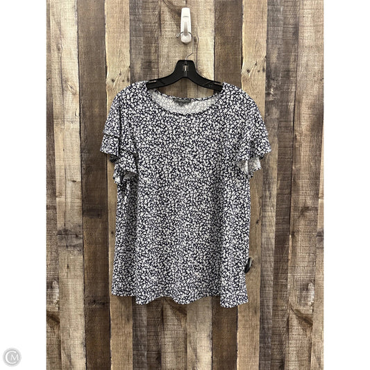 Top Sleeveless By Adrianna Papell In Blue & White, Size: 1x