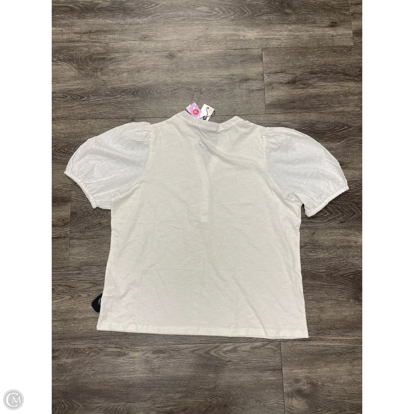 Top Short Sleeve By Kaktus In White, Size: 1x