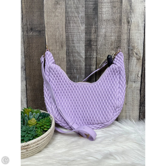 Crossbody By Urban Expressions, Size: Medium