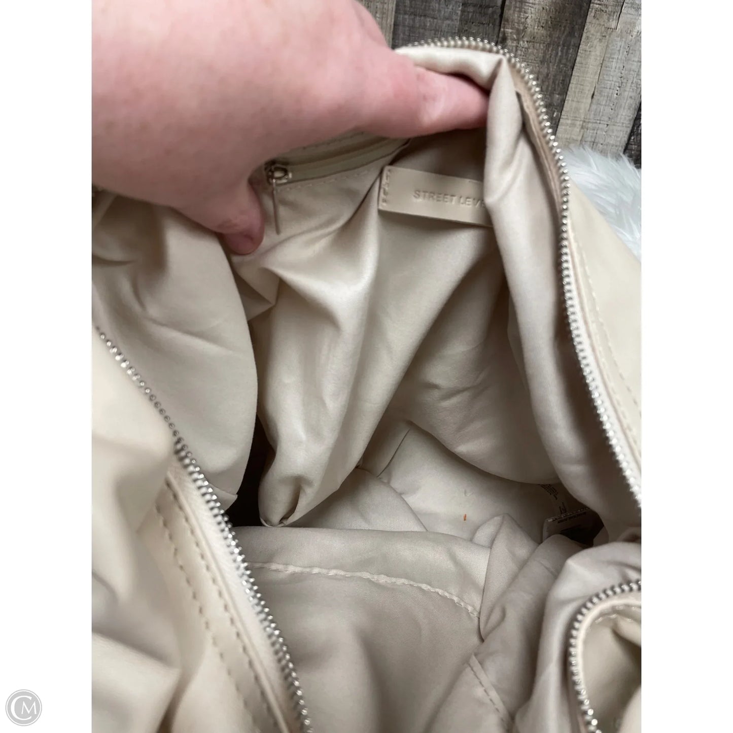 Crossbody By Street Level, Size: Large