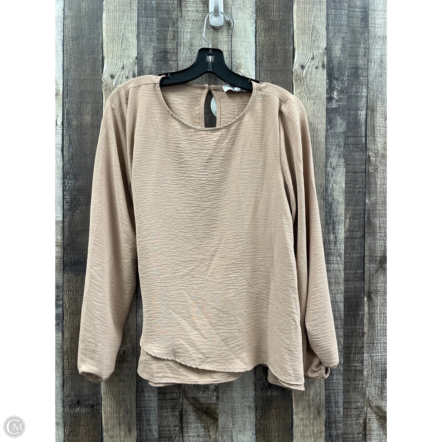 Top Long Sleeve By Gilli In Tan, Size: M
