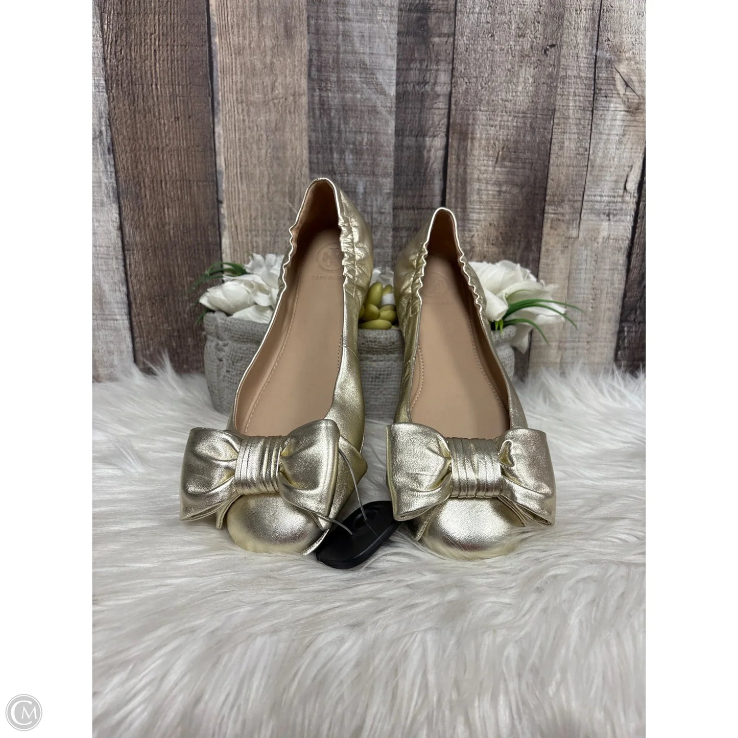 Shoes Designer By Tory Burch In Gold, Size: 8