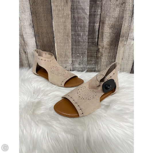 Sandals Flats By Arizona In Tan, Size: 8.5